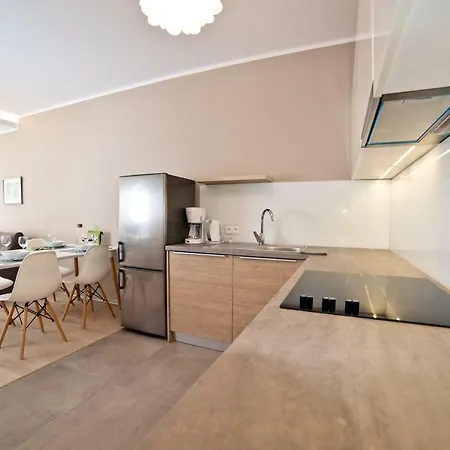 Post Apart - Apartamenty W Centrum Krynica-Zdrój Esterno foto