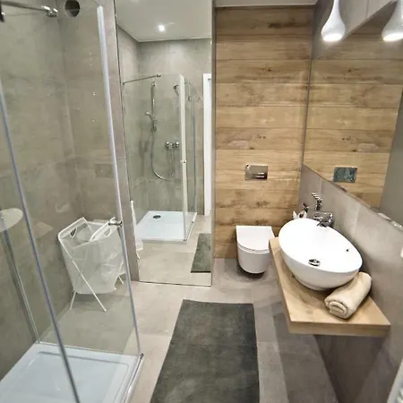 Post Apart - Apartamenty W Centrum Krynica-Zdrój Esterno foto
